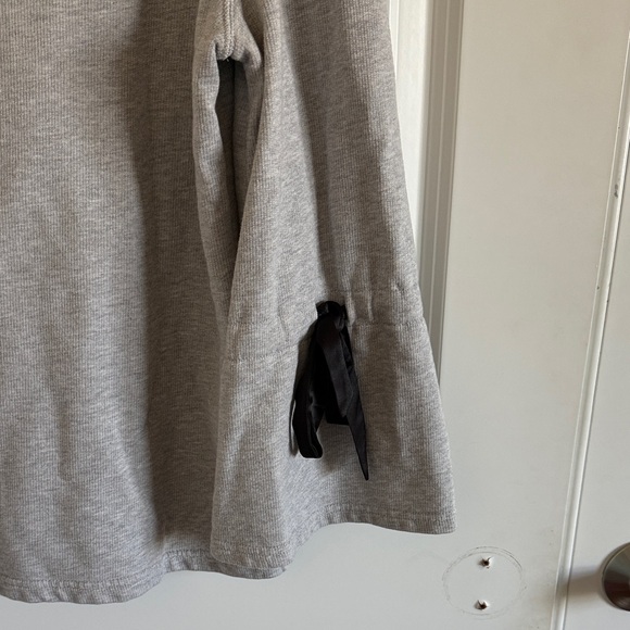 Sanctuary Tierney Blow Sleeve Sweatshirt Grey Bell Sleeves Medium Scoop Neck - Picture 5 of 9